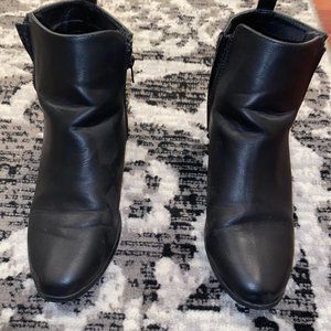 Cotton On black ankle boots